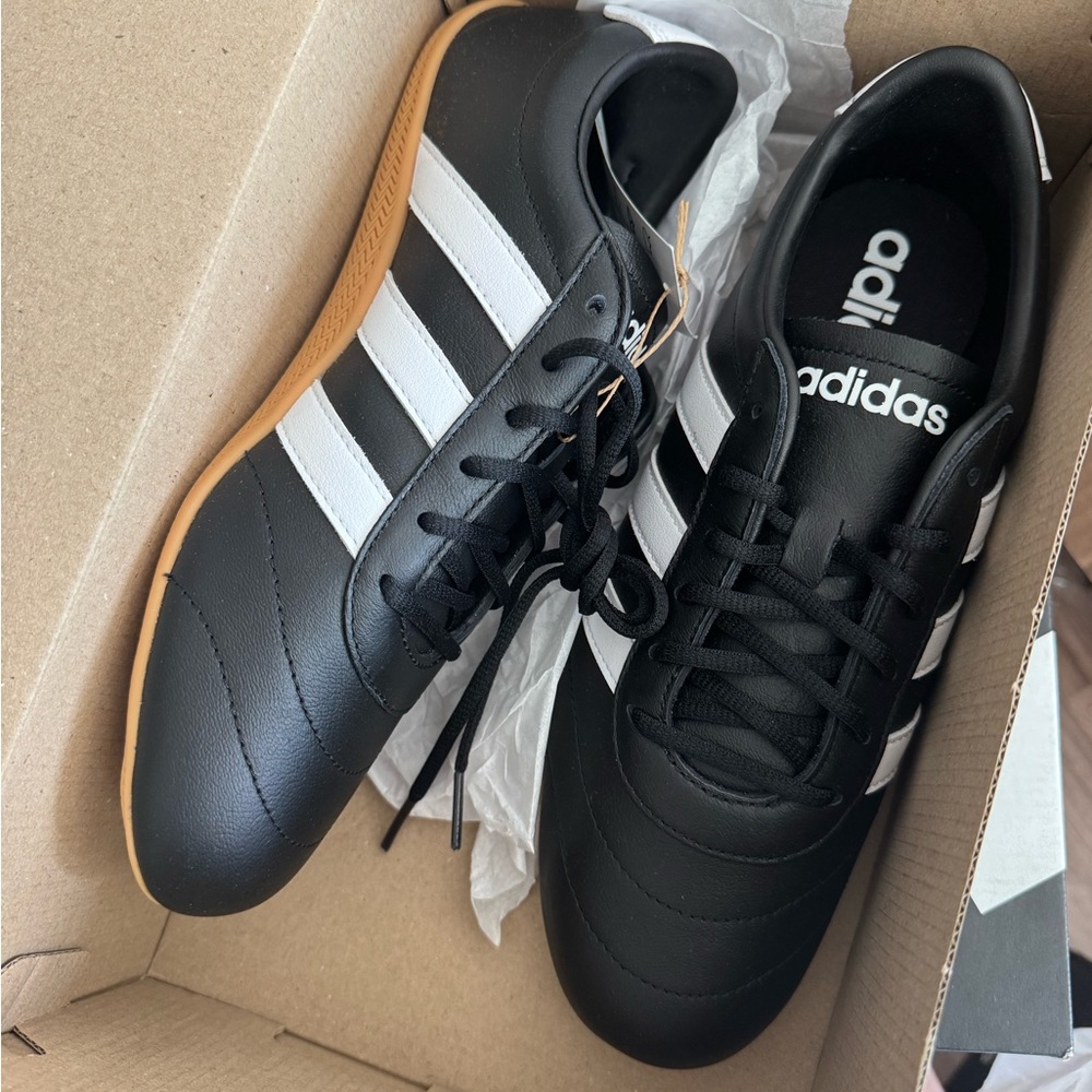 NWT Adidas Women’s Black & White Classic Grand Court Lo Shoes